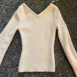 Fitted H&M boatneck cream sweater